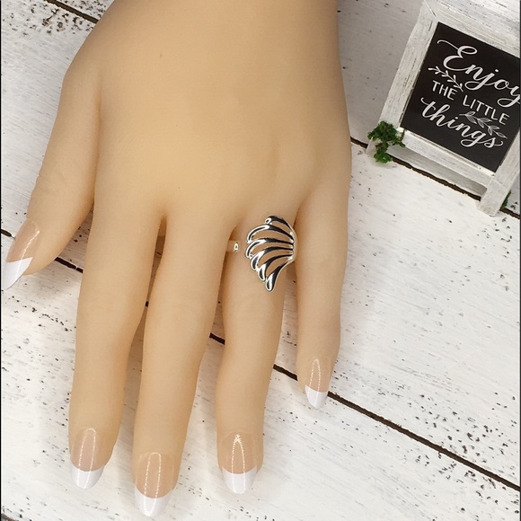 Angel Wing Ring 6.5 - Picture 4 of 8